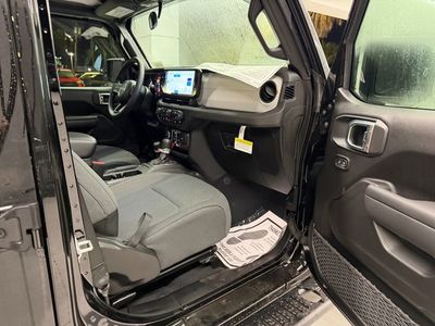 2026 Jeep Wrangler — photo 28 view