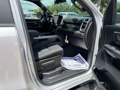 2026 Ram 1500 — photo 32 view