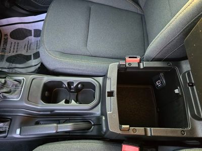2025 Jeep Wrangler - Photo 24