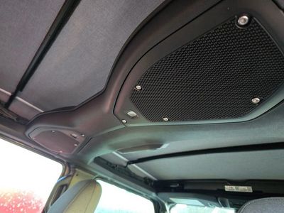 2025 Jeep Wrangler - Photo 32