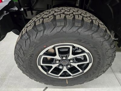 2025 Jeep Wrangler - Photo 10