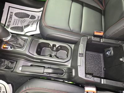 2025 Jeep Wrangler - Photo 26
