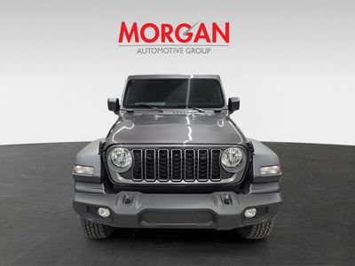 2025 Jeep Wrangler - Photo 8
