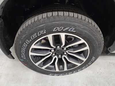 2026 Ram 1500 — photo 11 view