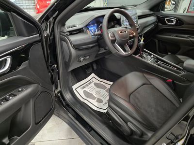 2026 Jeep Compass - Photo 15