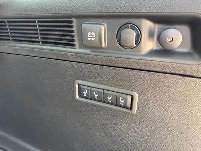 2026 Jeep Grand Wagoneer - Photo 45