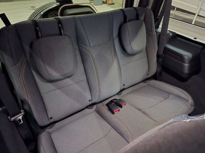 2026 Jeep Wrangler - Photo 28