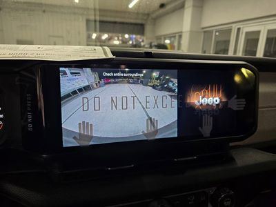 2026 Jeep Wrangler - Photo 21