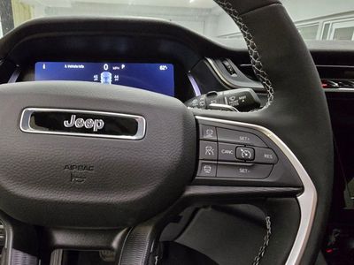 2025 Jeep Grand Cherokee - Photo 18