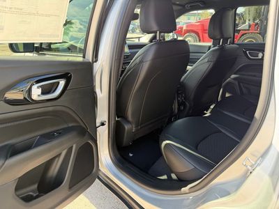 2026 Jeep Compass - Photo 25