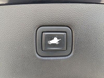 2020 Chevrolet Blazer - Photo 13