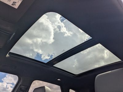 2020 Chevrolet Blazer - Photo 22