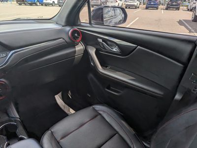2020 Chevrolet Blazer - Photo 18