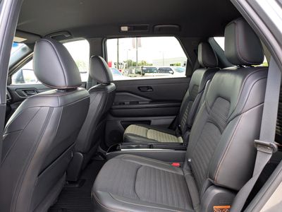 2023 Nissan Pathfinder - Photo 13