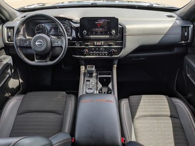 2023 Nissan Pathfinder - Photo 16