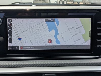 2022 Kia K5 - Photo 21