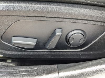 2022 Kia K5 - Photo 19