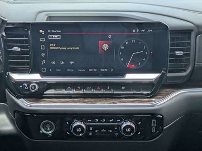 2023 GMC Sierra 1500 - Photo 17