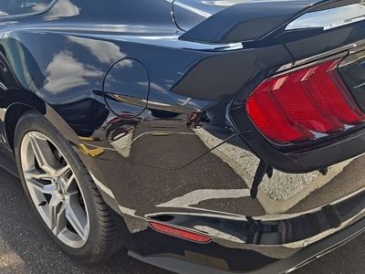 2021 Ford Mustang - Photo 14