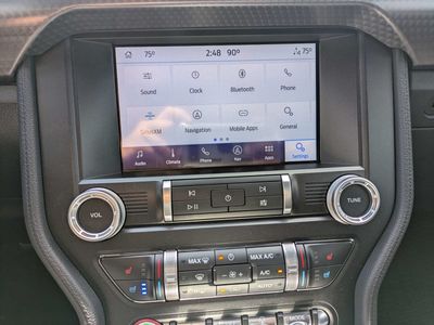 2021 Ford Mustang - Photo 25