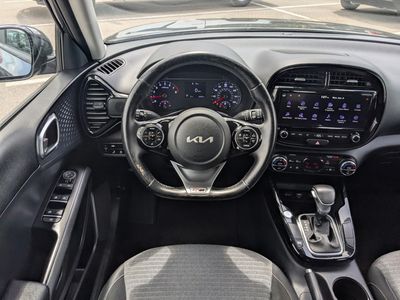 2022 Kia Soul - Photo 16