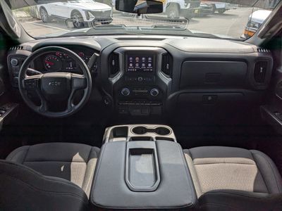 2026 Chevrolet Silverado 1500 — photo 15 view