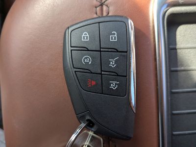 2023 GMC Yukon XL - Photo 32