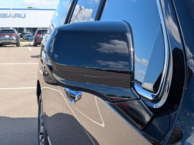 2023 GMC Yukon XL - Photo 10