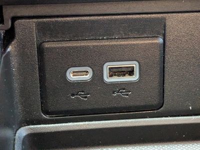 2023 GMC Yukon XL - Photo 25