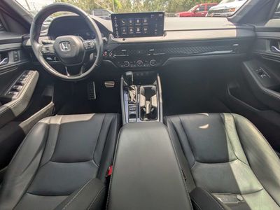 2025 Honda Accord Hybrid - Photo 13