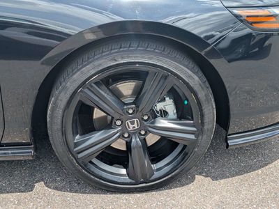 2025 Honda Accord Hybrid - Photo 10