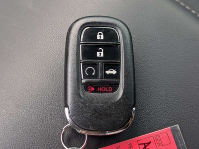 2025 Honda Accord Hybrid - Photo 27