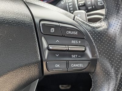 2019 Hyundai Veloster - Photo 25
