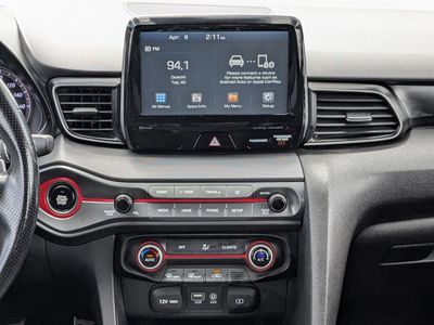 2019 Hyundai Veloster - Photo 17