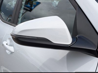 2019 Hyundai Veloster - Photo 11
