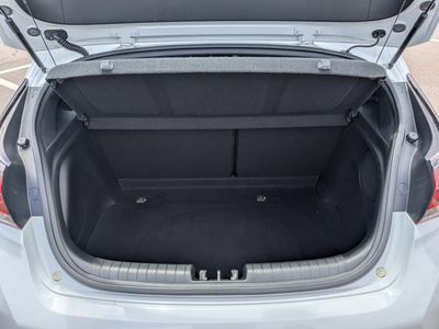 2019 Hyundai Veloster - Photo 12