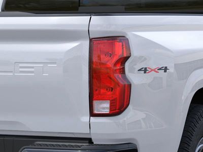 2026 Chevrolet Colorado - Photo 11