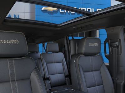 2026 Chevrolet Suburban - Photo 24