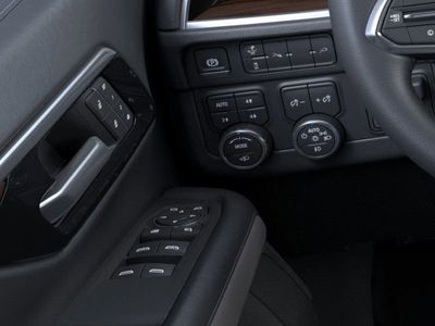 2026 Chevrolet Suburban - Photo 22