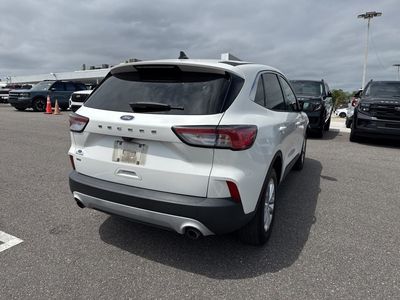 2022 Ford Escape - Photo 2