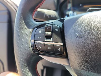 2025 Ford Explorer - Photo 19