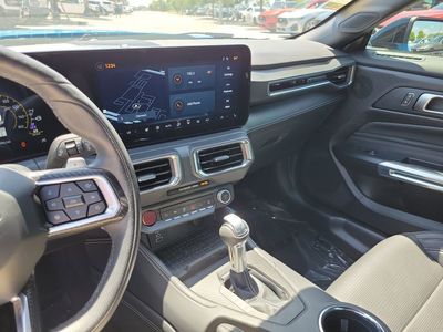 2024 Ford Mustang - Photo 21