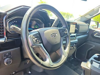 2023 Chevrolet Silverado 1500 — photo 17 view