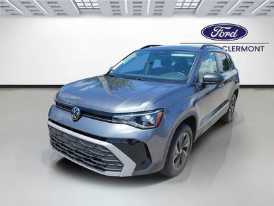 2025 Volkswagen Taos - Photo 2