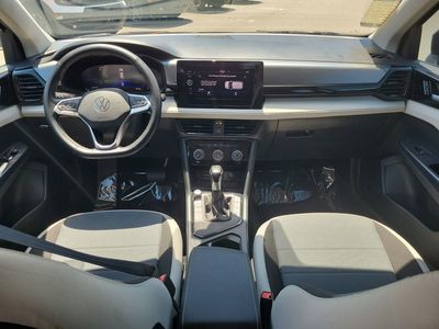 2025 Volkswagen Taos - Photo 11