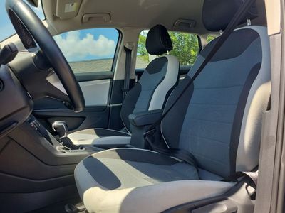 2025 Volkswagen Taos - Photo 17