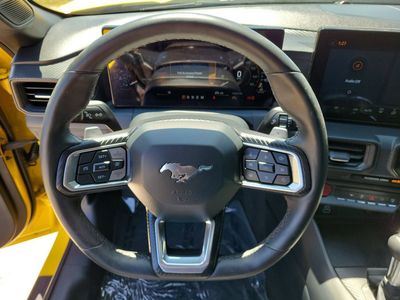 2024 Ford Mustang - Photo 16