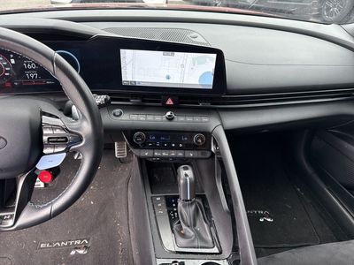2025 Hyundai Elantra N - Photo 8