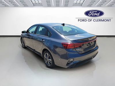 2024 Kia Forte - Photo 3
