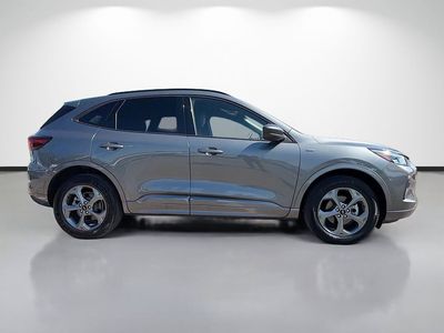 2023 Ford Escape - Photo 2
